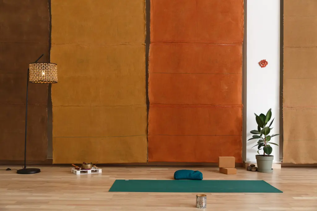Sala per la pratica dello yoga presso La Via ASD APS a Milano Villapizzone